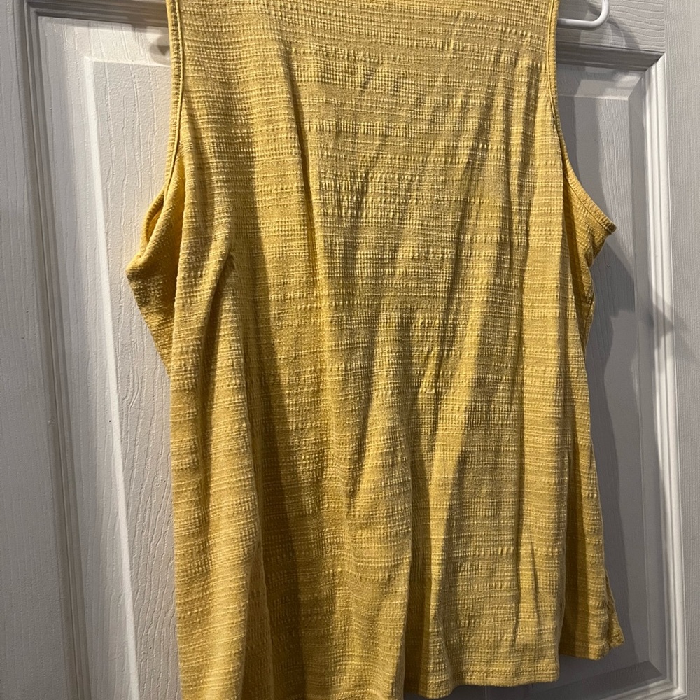 Yellow Sleeveless Top - Picture 3 of 3